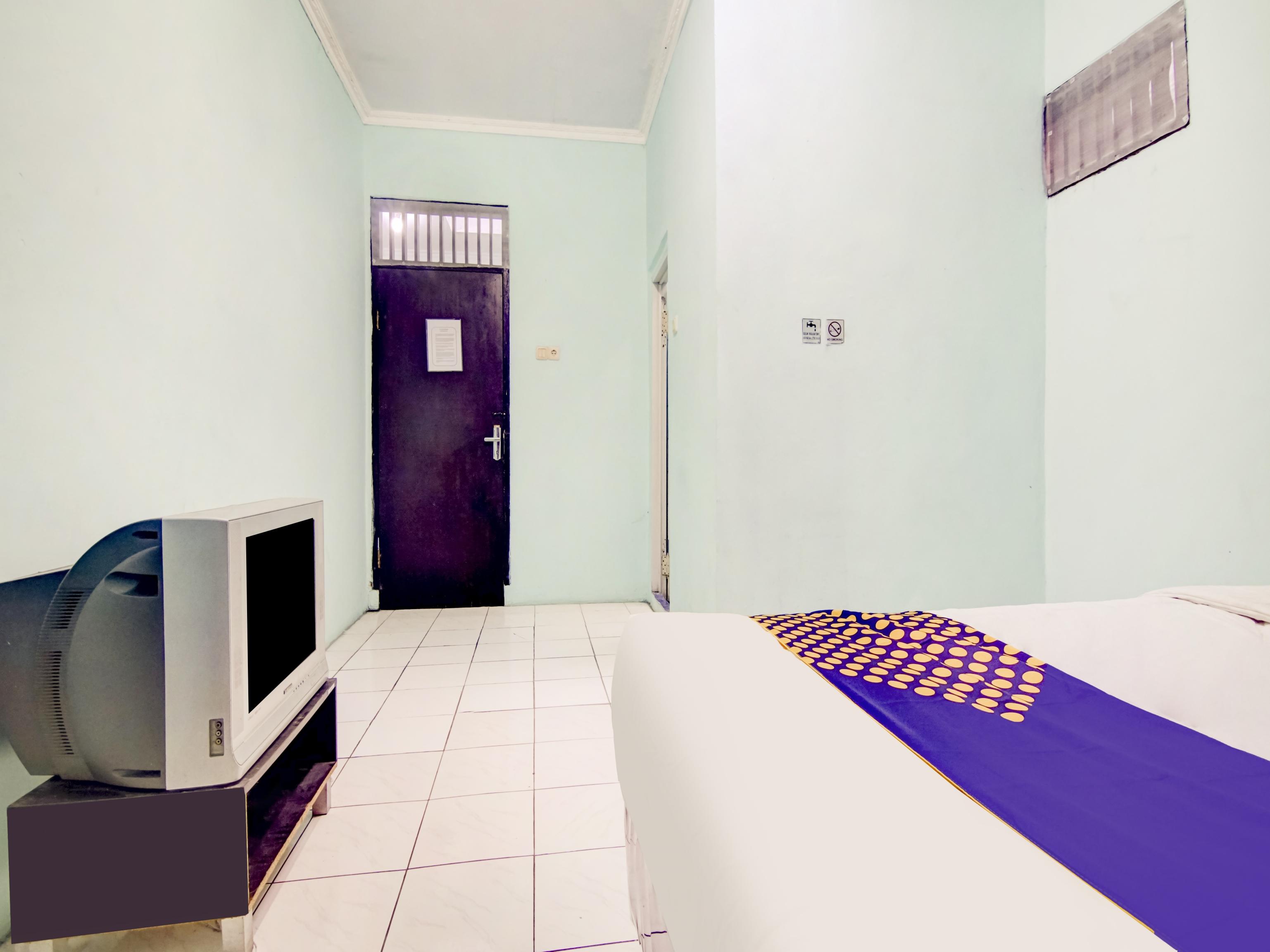 Spot On 3979 Wisma Purimas Syariah Depok Kültér fotó